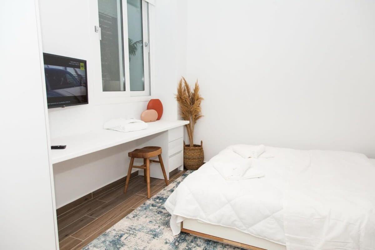 Comfortable 2 Bd Apt Near Sintagma Square Athens Exterior photo